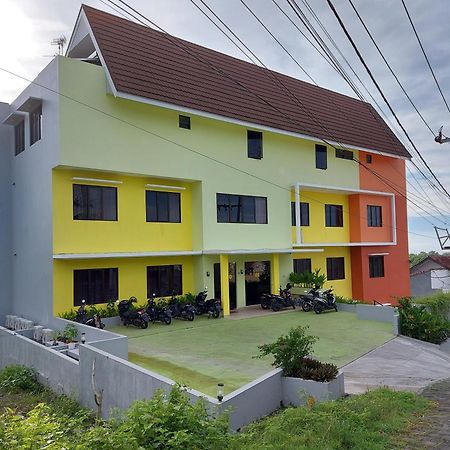 Yellow Guest House Uluwatu Eksteriør billede