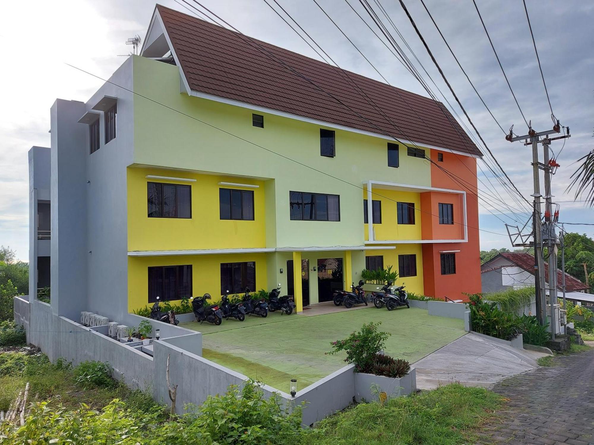 Yellow Guest House Uluwatu Eksteriør billede